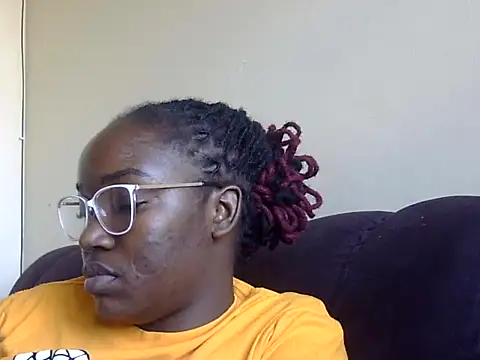 Chichii- online show from 11, 4, 2026