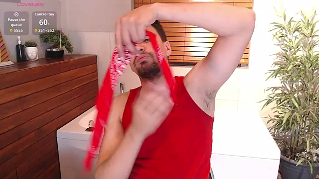 Edward max online show from 17, 4, 2026