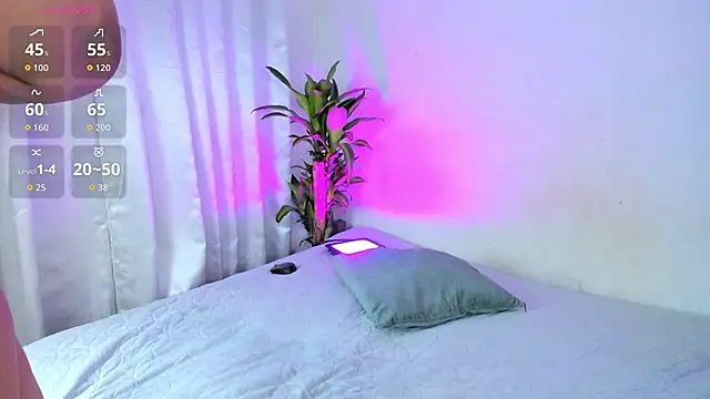 Snapshot of lanaa_paul1 chatting on 23, 2, 2026 lanaa paul1 online show from 23, 2, 2026