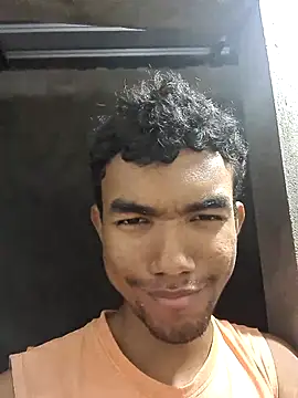 Reynold2608 online show from 22, 12, 2024