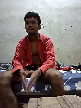 Reynold2608 online show from 30, 12, 2024