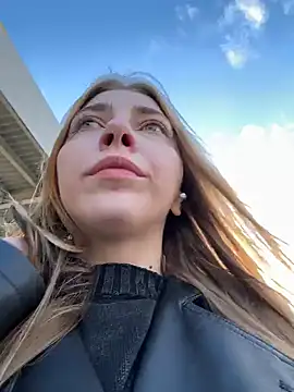 Sunny   Bunny online show from 22, 10, 2025