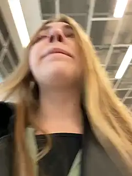 Sunny   Bunny online show from 4, 11, 2025