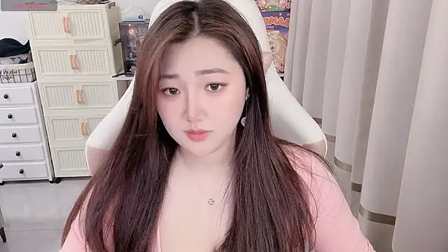 Stars Elyn online show from 29, 5, 2026