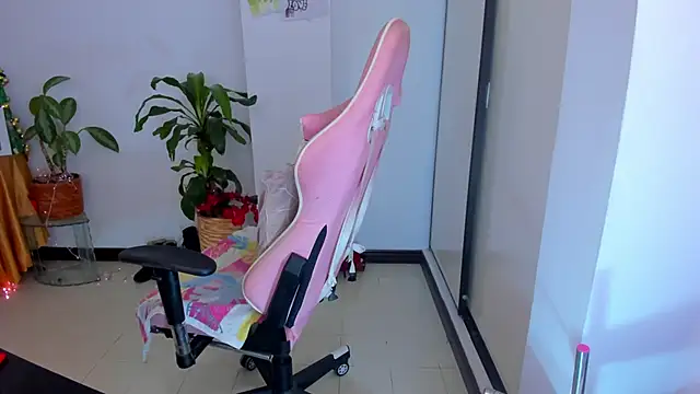 Snapshot of Michel_Jones chatting on 27, 2, 2025 Michel Jones online show from 27, 2, 2025