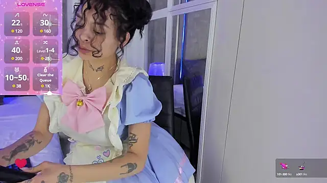 KatherineGomez online show from 18, 3, 2025