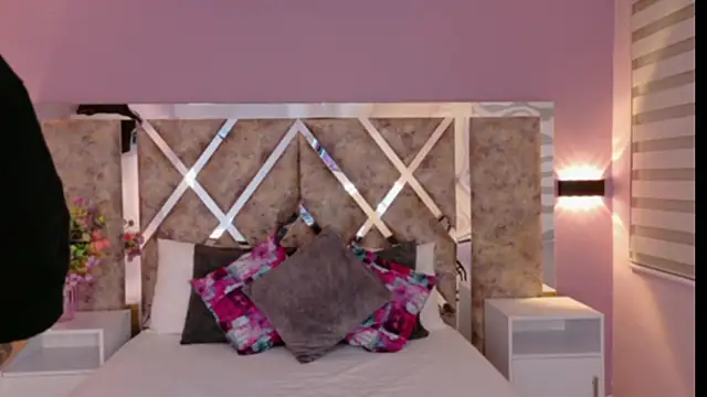 KatherineGomez online show from 23, 4, 2026