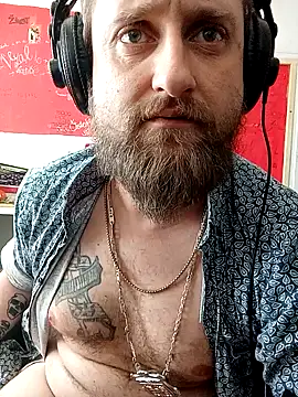 Ozomitro online show from 4, 3, 2025