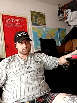 Ozomitro online show from 8, 3, 2025