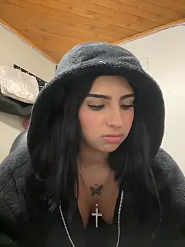 Snapshot of Hilary_pinkk chatting on 28, 10, 2025 Hilary pinkk online show from 28, 10, 2025