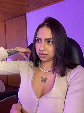 Hilary pinkk online show from 2, 3, 2026