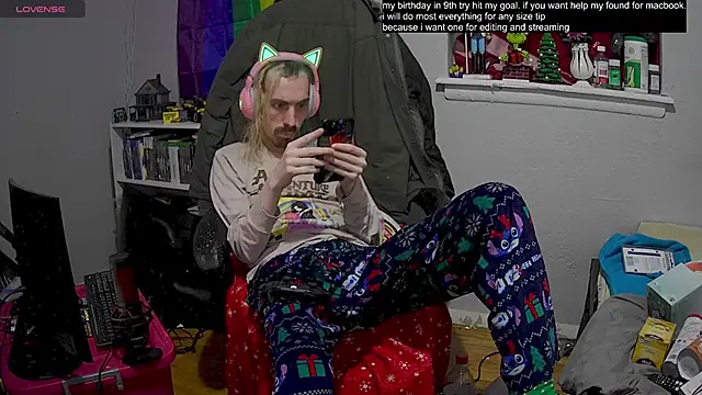 tallnerdyguy online show from 8, 2, 2025