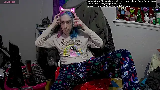 tallnerdyguy online show from 13, 2, 2025