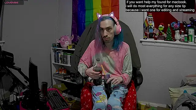 tallnerdyguy online show from 26, 2, 2025