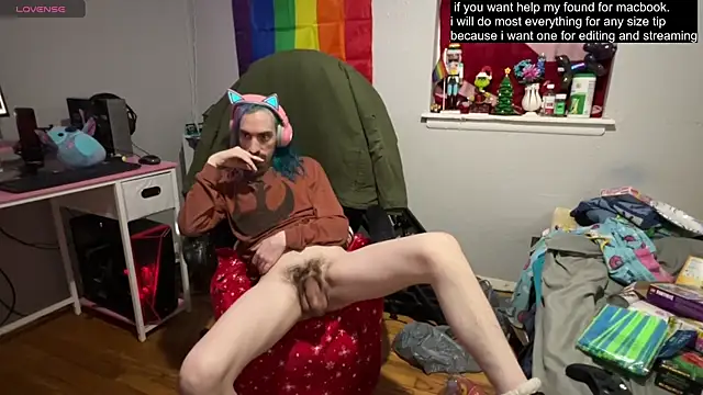 tallnerdyguy online show from 6, 3, 2025