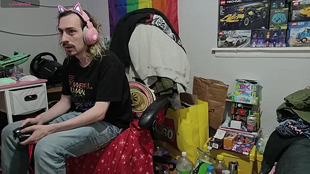 tallnerdyguy online show from 28, 4, 2026