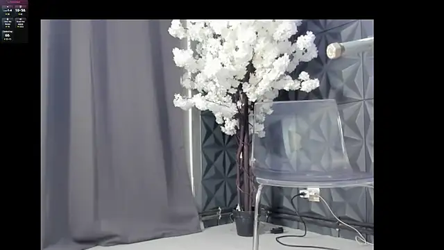 Snapshot of LaurynCopper chatting on 26, 6, 2026 LaurynCopper online show from 26, 6, 2026