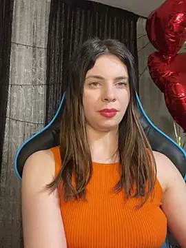 Snapshot of CurlyLara chatting on 24, 2, 2025 CurlyLara online show from 24, 2, 2025