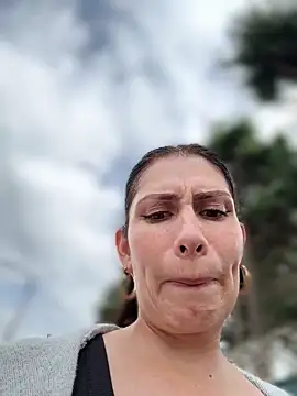 Alysson-- online show from 20, 4, 2026