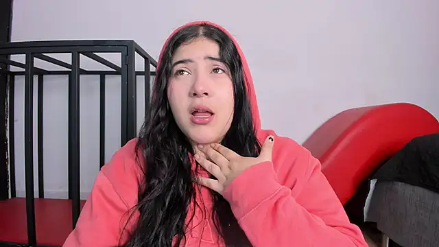 AmberiniHoffman online show from 3, 12, 2025