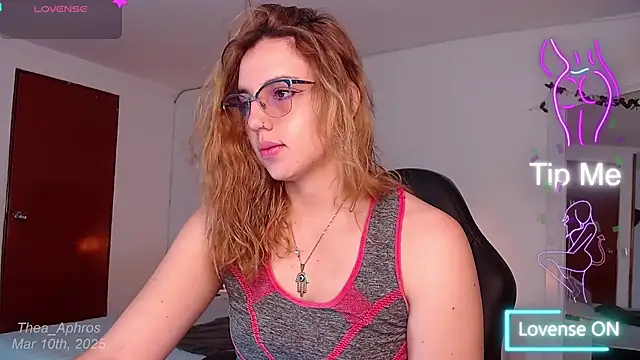 Snapshot of Thea_Aphros_ chatting on 11, 3, 2025 Thea Aphros online show from 11, 3, 2025