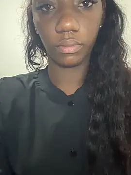 Khenta Michells online show from 25, 4, 2026