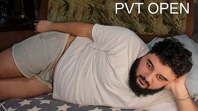 Snapshot of teddy_alan chatting on 23, 2, 2025 teddy alan online show from 23, 2, 2025