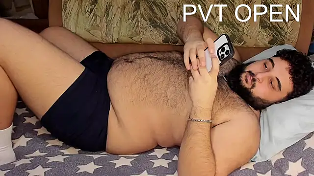 Snapshot of teddy_alan chatting on 26, 2, 2025 teddy alan online show from 26, 2, 2025