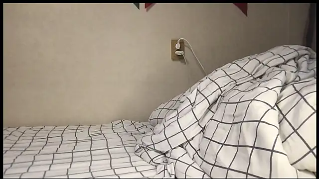 Snapshot of teddy_alan chatting on 5, 10, 2025 teddy alan online show from 5, 10, 2025