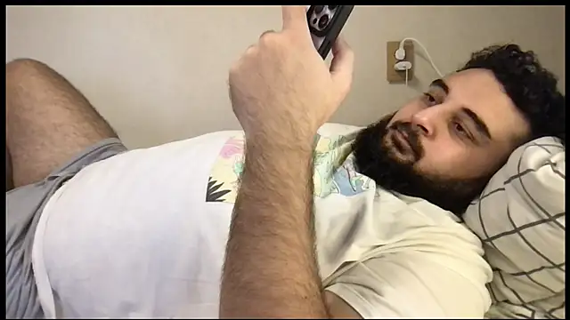 Snapshot of teddy_alan chatting on 7, 10, 2025 teddy alan online show from 7, 10, 2025