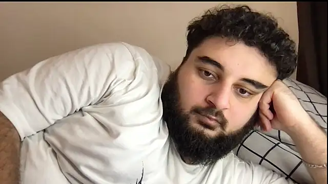 Snapshot of teddy_alan chatting on 26, 11, 2025 teddy alan online show from 26, 11, 2025