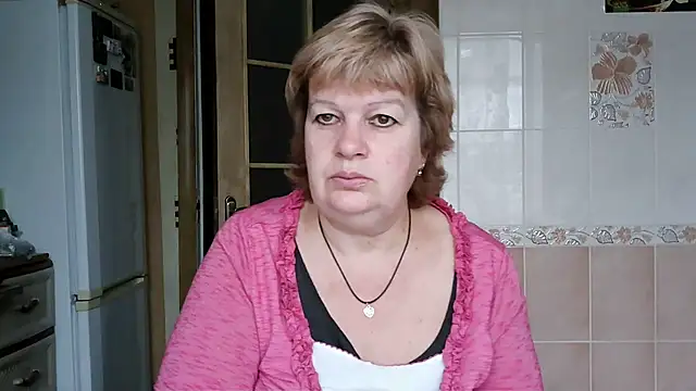 Snapshot of Ettie_Tonia chatting on 3, 1, 2025 Ettie Tonia online show from 3, 1, 2025