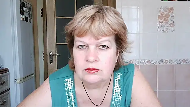 Snapshot of Ettie_Tonia chatting on 9, 1, 2025 Ettie Tonia online show from 9, 1, 2025
