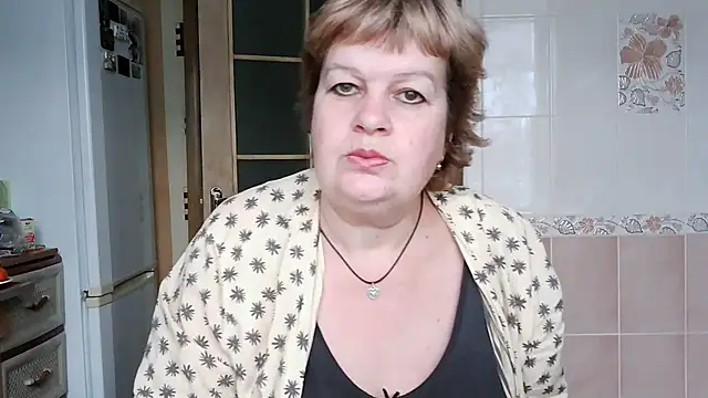 Snapshot of Ettie_Tonia chatting on 19, 1, 2025 Ettie Tonia online show from 19, 1, 2025