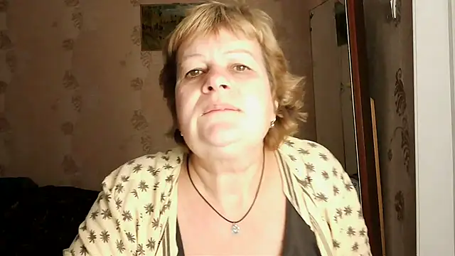Snapshot of Ettie_Tonia chatting on 27, 1, 2025 Ettie Tonia online show from 27, 1, 2025