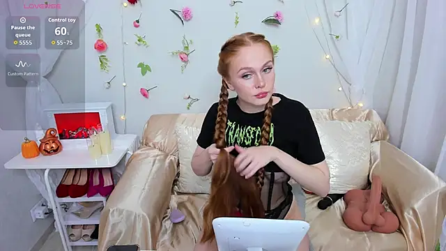 Merida red  online show from 10, 11, 2025