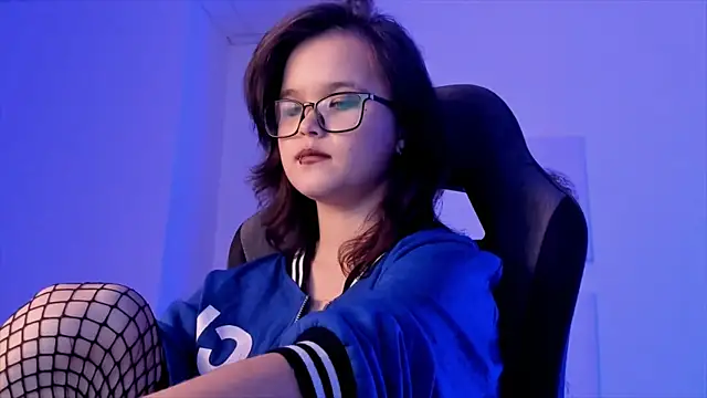 Elainebeness online show from 15, 12, 2024