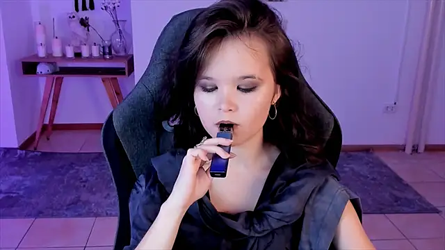 Elainebeness online show from 27, 12, 2024