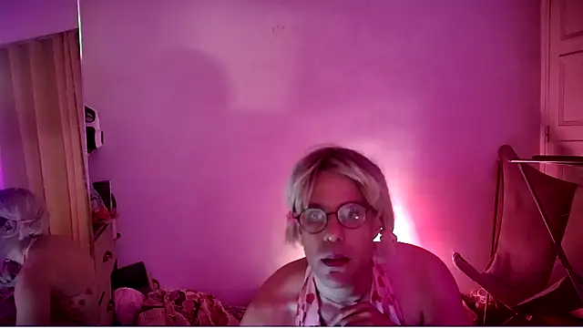 Snapshot of Soraya_Sissy_ chatting on 30, 11, 2025 Soraya Sissy online show from 30, 11, 2025