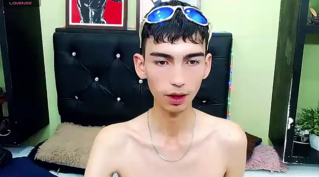 ttimy x boy online show from 7, 2, 2025