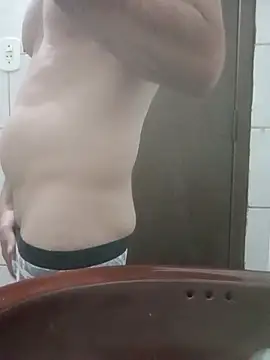 Snapshot of Gostozim7 chatting on 5, 12, 2025 Gostozim7 online show from 5, 12, 2025