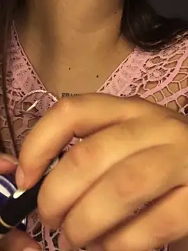 Miss oliviaa online show from 29, 11, 2025