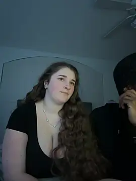 Snapshot of MarcusAndMarissa4ev chatting on 23, 1, 2025 MarcusAndMarissa4ev online show from 23, 1, 2025