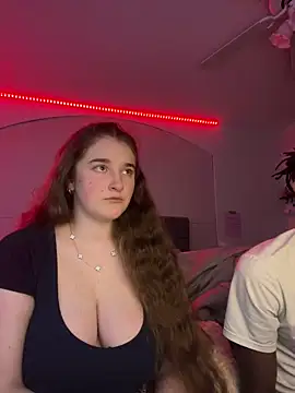 Snapshot of MarcusAndMarissa4ev chatting on 10, 3, 2025 MarcusAndMarissa4ev online show from 10, 3, 2025