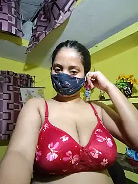 Snapshot of bigtitsqueen chatting on 6, 6, 2026 bigtitsqueen online show from 6, 6, 2026