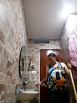 MirandaSoto online show from 27, 4, 2026