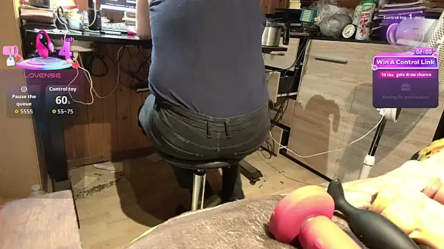 misteryman1956 online show from 29, 7, 2026
