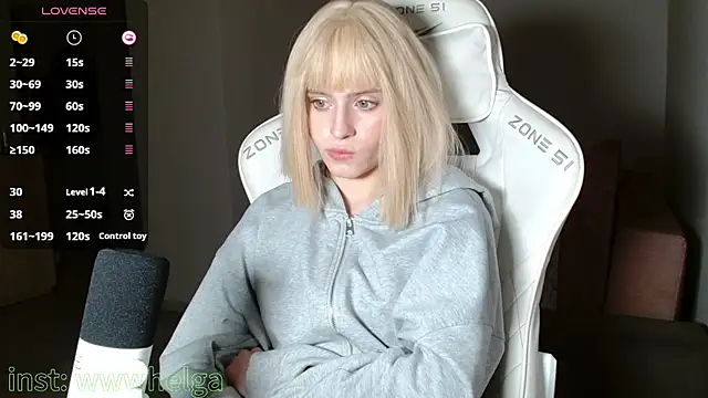 LizaKisses online show from 15, 11, 2025