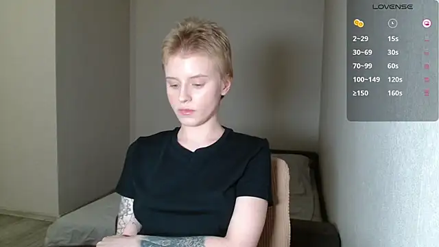 LizaKisses online show from 12, 3, 2026