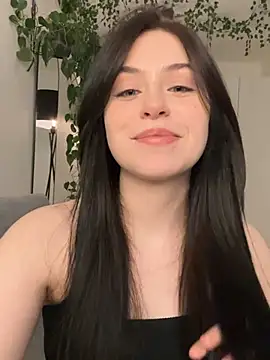 Snapshot of _SweetCandyy chatting on 4, 3, 2025 SweetCandyy online show from 4, 3, 2025